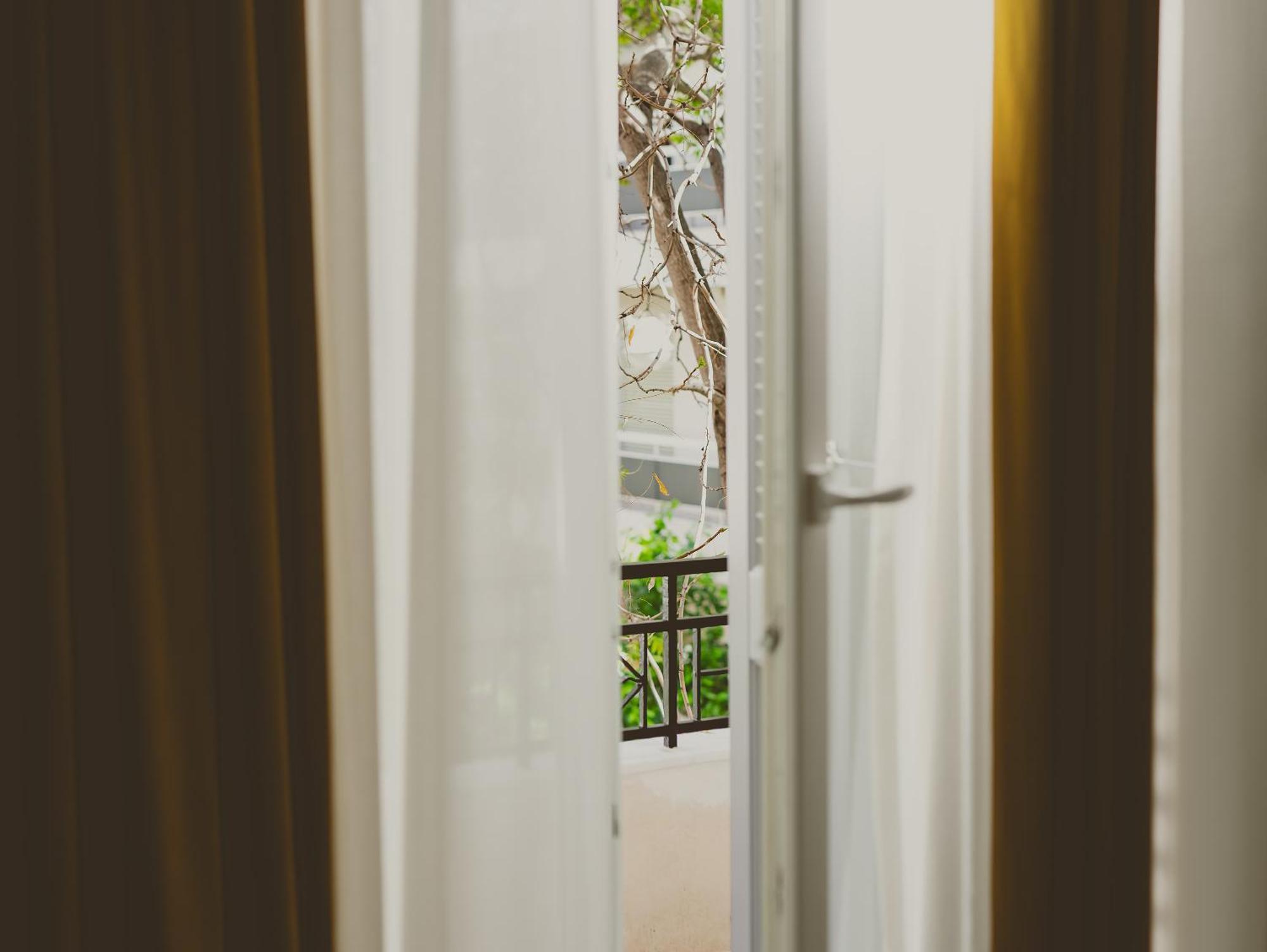 Bugan-Villa Атина Екстериор снимка